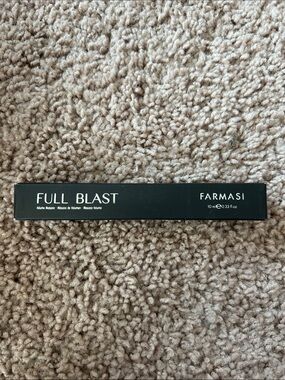 Farmasi Full Blast Mascara - Black Packaging